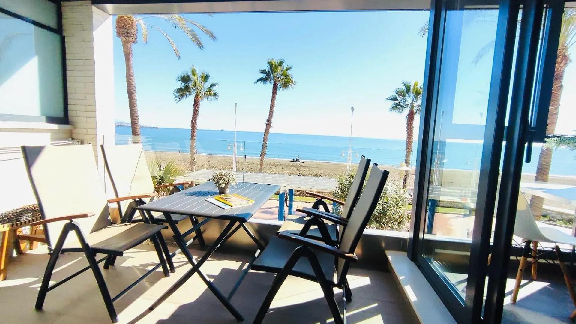 Gran Vivienda De Lujo Frente Al Mar Apartment Malaga Spain