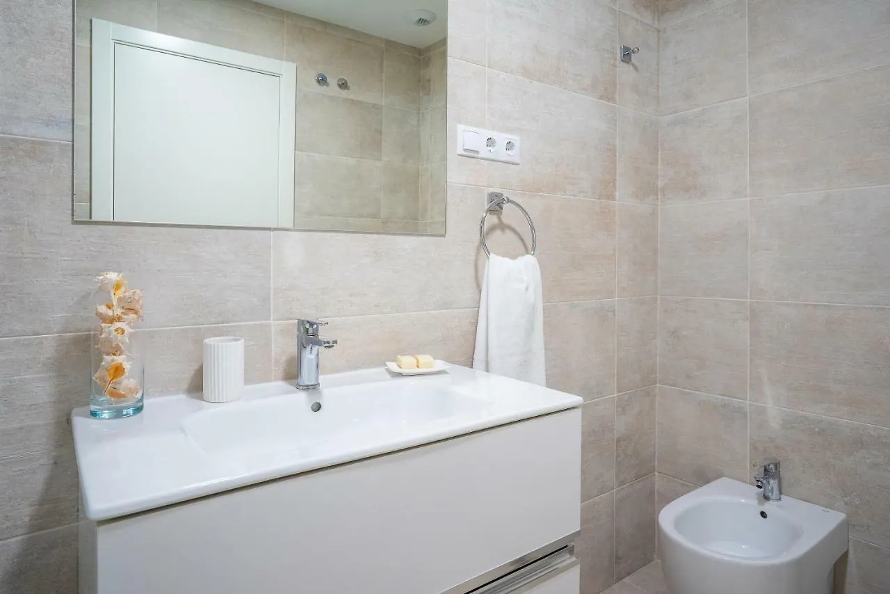 Gran Vivienda De Lujo Frente Al Mar Apartment Malaga Spain